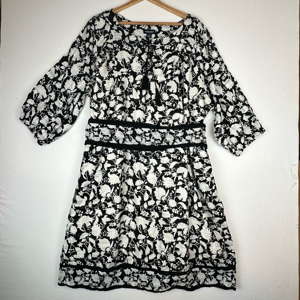 Studio Park Black & White Floral Dress with Sash NWOT